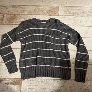 Pink Rose Gray and White Crew Neck Sweater with Ribbed Knit